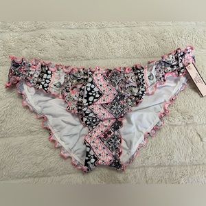 Victoria’s Secret swim